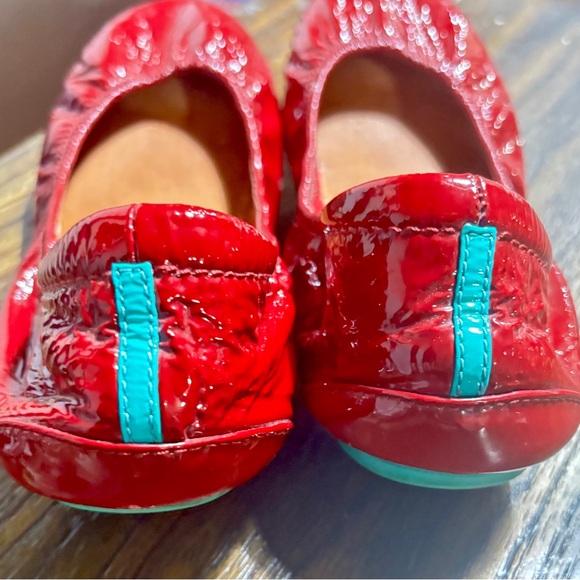 Tieks Red Patent Leather Flats - Picture 5 of 7